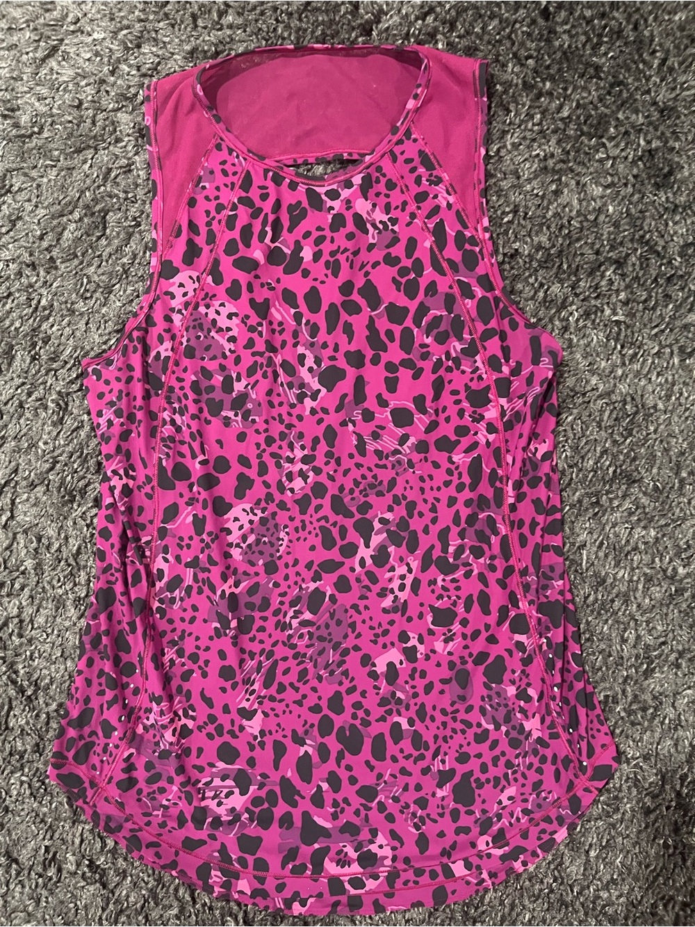 Lululemon Sculpt Tank Top Cheetah Camo Magenta Purple Size 8 or 10